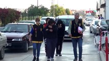 Adana 'hamileyim' yalanıyla otomobil sürücüsünün çantasını çaldılar