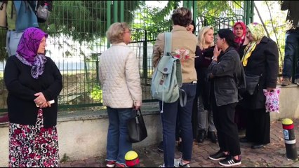 Bakırköy'de 3 kişi evde ölü bulundu - Cenazelerin çıkarılması - İSTANBUL