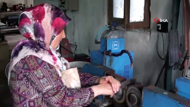 Eşine yardım etmek için başladığı işte Türkiye’nin sayılı ustalarından oldu