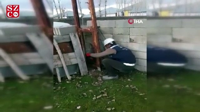 Yer altından döşenen kaçak elektrik hattı bu kadarına pes dedirtti