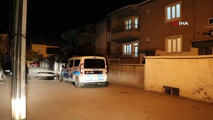 Balkondan düştü ihbarına giden polisler korkunç gerçekle karşılaştı