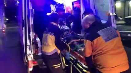 Otomobil TIR’ın altına girdi