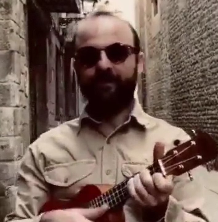 "Ben ağlıyorum"