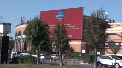 Bakırköy'de ailesiyle birlikte ölü bulunan Bahattin Delen'in esnaf arkadaşları acı haberle sarsıldı