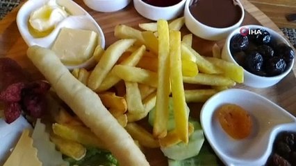 Serpme kahvaltı israfı 100 milyar lirayı aştı