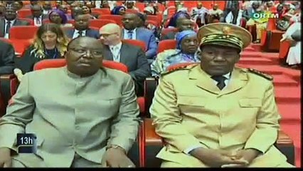 ORTM - Le Chef de l’Etat  a présidé la cérémonie d’ouverture du 1er Congrès Barreau pénal qui se tient à Bamako