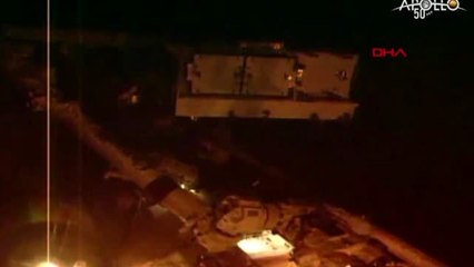 Nasa 2 astronot şimdiye kadarki en karmaşık uzay görevine başladı