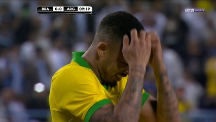 Amical : Le penalty complètement raté de Gabriel Jesus
