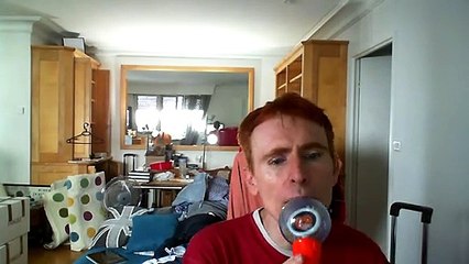 Wiwi égratigne "loud" de Corson