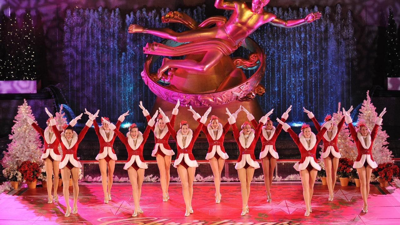 This NYC Hotel Will Put a Christmas Tree in Your Room and Get You in to See the Rockettes