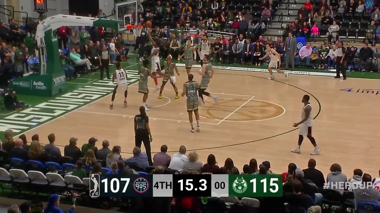 Paul Watson Posts 18 points & 11 rebounds vs. Wisconsin Herd
