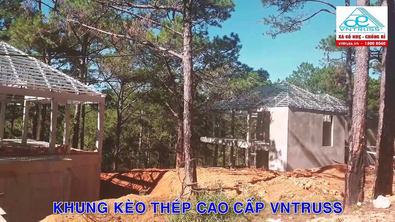Cách thi công khung vì kèo thép siêu nhẹ lợp ngói bằng vít và take, Resort Hồng Đức Đà Lạt do Đại Lợi Phát cung cấp vật tư và thi công