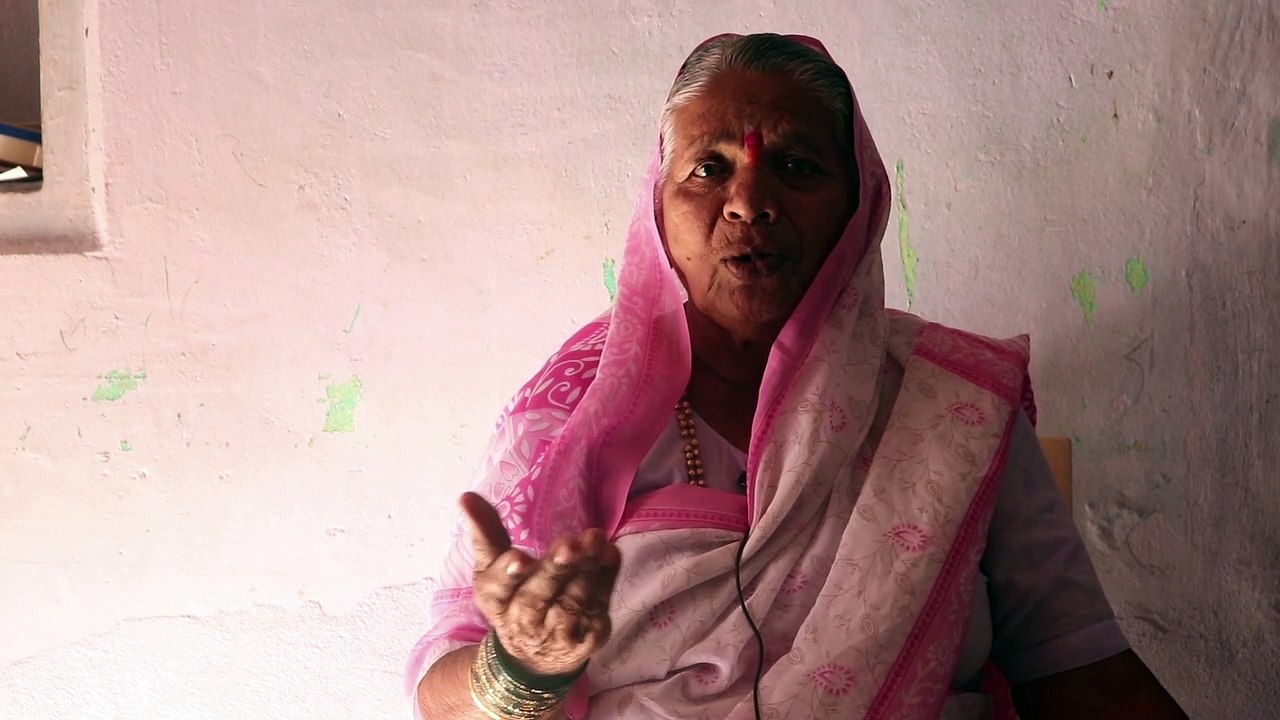 Akkatai Mohite - Pardesi