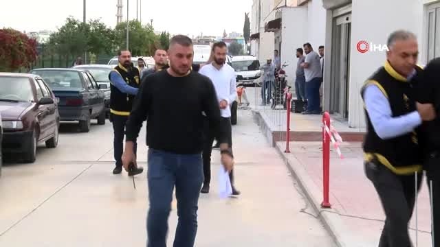 Adana'da iki kafeye uzun namlulu silahlarla saldırdığı öne sürülen 4 zanlı yakalandı
