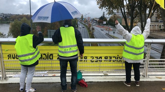 Les gilets jaunes sur le pont pour l’acte 53