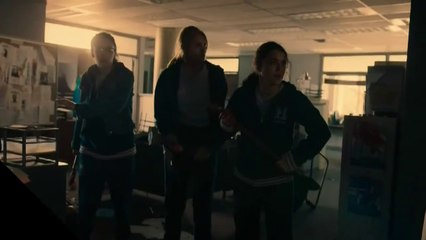 Van Helsing S04E09 No “I” In Team