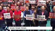 한국당, 사퇴 대신 공천 안간힘…황교안에 “우리 대표님”