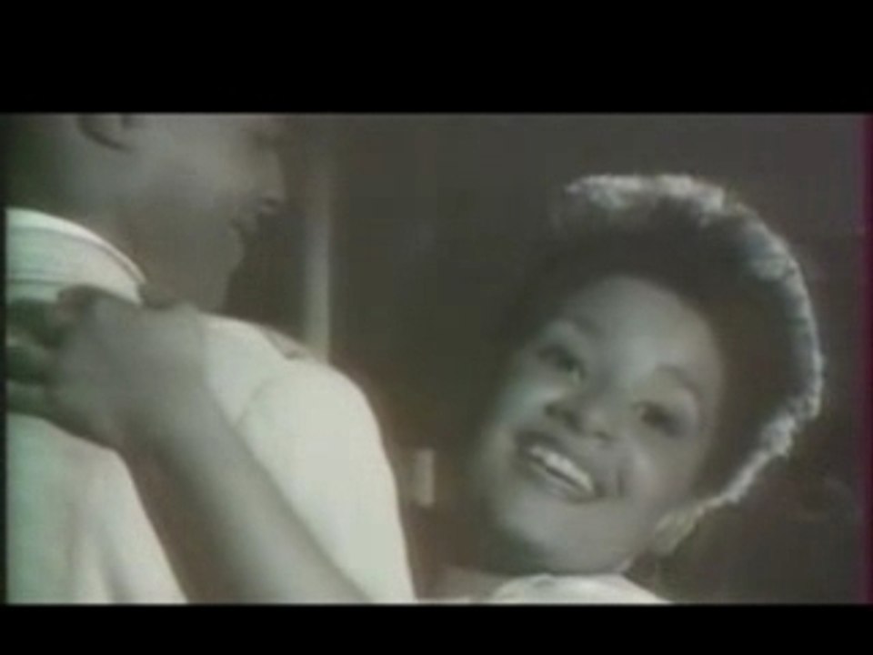 Frédérika Aratus Morville - La vie en rose [1992] Edith Piaf