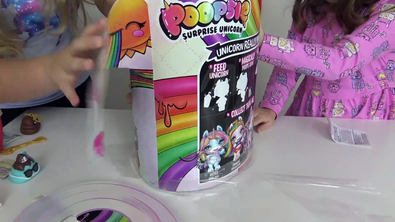 Sophia, Isabella e Alice  Brincando com Poopsie Slime e Surpresas Unicórnio Bebê e Surpresas de Slime Arco-Íris Parte 2
