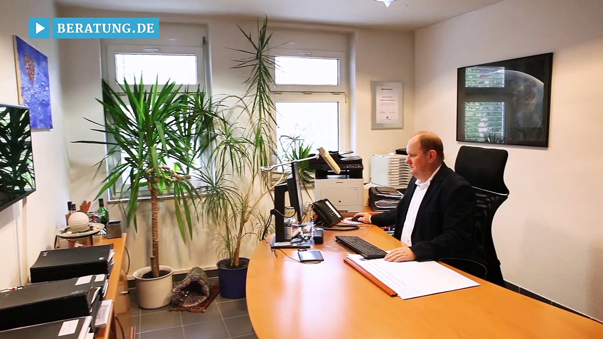 Sven Landua Generalvertretung Der Axa Versicherung Ag In Mannheim Haftpflicht Rechtsschutz Video Dailymotion