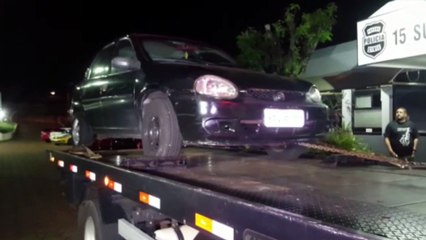 Corsa furtado é recuperado pela Polícia Militar no Parque São Paulo