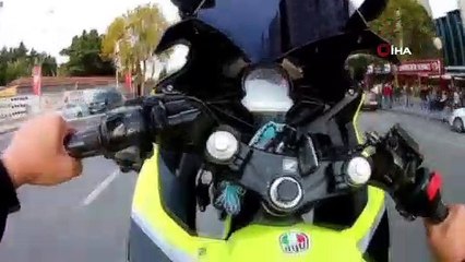 Motosikletli magandalar mega kentte yine trafiği birbirine kattı