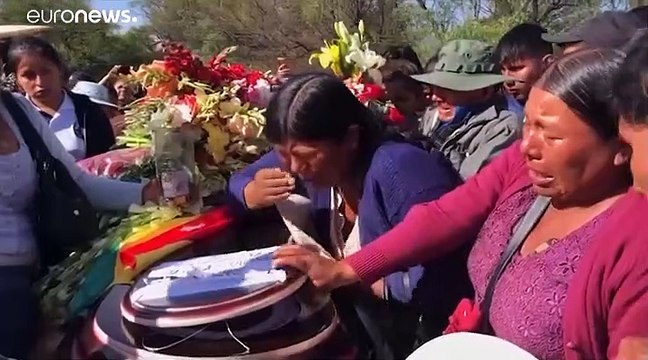بوليفيا: مقتل 4 أشخاص واستمرار التوتر بين المتظاهرين والشرطة