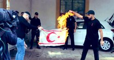 KKTC Başbakanı Tatar, KKTC bayrağını ateşe veren Rumlara sert tepki gösterdi