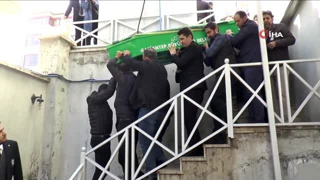 İskele altında kalarak can veren mühendis Korkut Küçükcan için İnşaat Mühendisleri Odasında tören