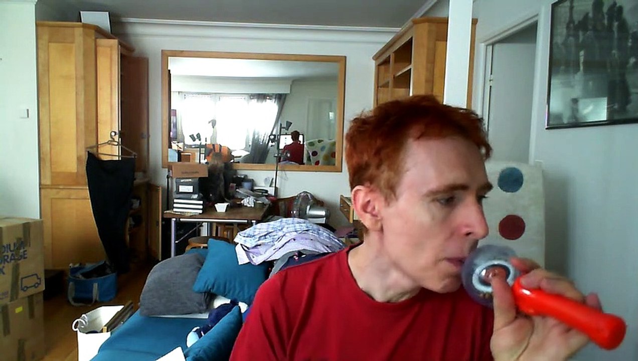 Wiwi égratigne "please don't cry" de Cigarettes After Sex