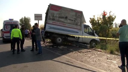 13 yaşındaki Salih, çilek satmak için tezgah açtığı kamyonetin altında kalarak can verdi
