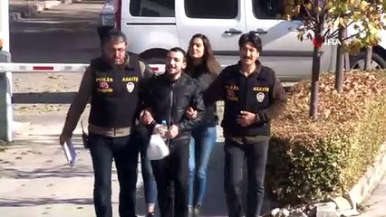 Motosiklet hırsızları saklandıkları evde yakalandı