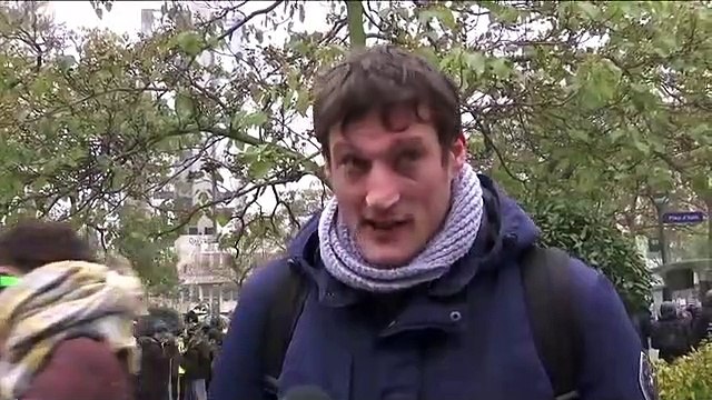 Gilets jaunes : On a vu des barbares s'en prendre à l'espace public à Paris, estime Christophe Castaner