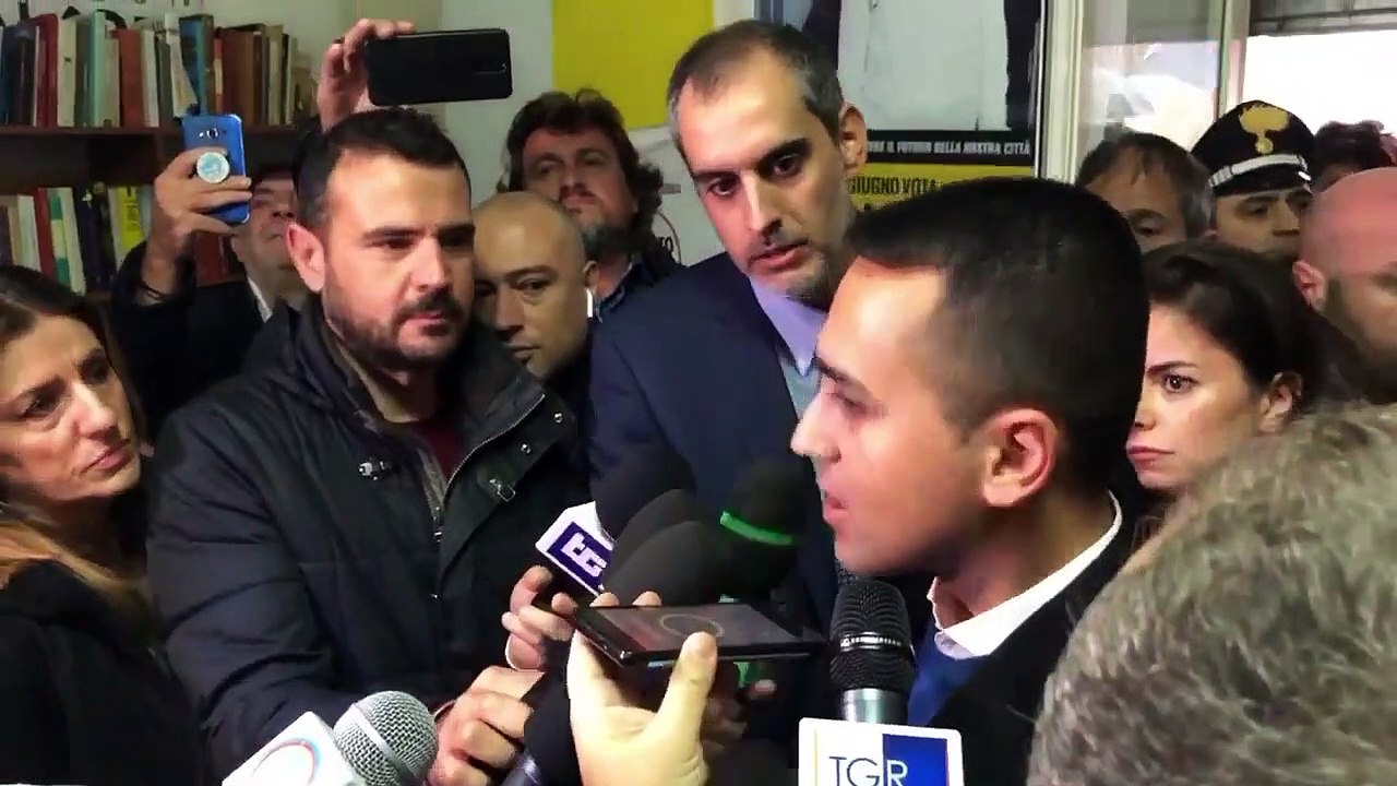 Acerra - Luigi Di Maio sul caso Trenta: "M5S non ne sapeva nulla, chiarisca al più presto"