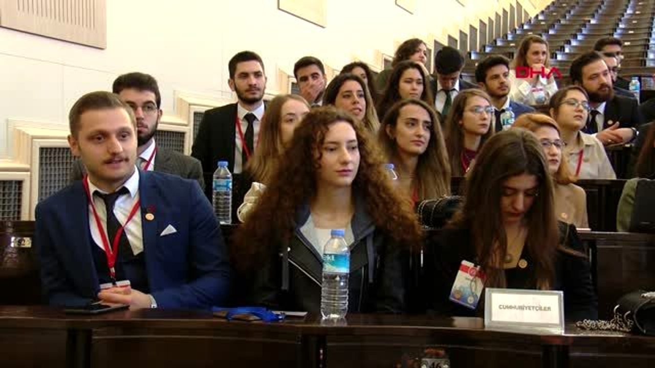 Tbmm başkanı mustafa şentop, meclis simülasyonu etkinliğinde konuştu