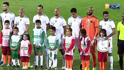 بعد مغازلته للخضر بتصريحاته .. هل سيغير بن زيمة نظرة مزدوجي الجنسية