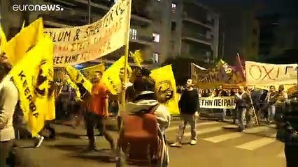 Gregos comemoram 46 anos da revolta estudantil