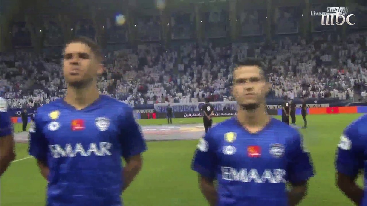 لقاء مع نجوم الهلال قبل مواجهة أوراوا الياباني...