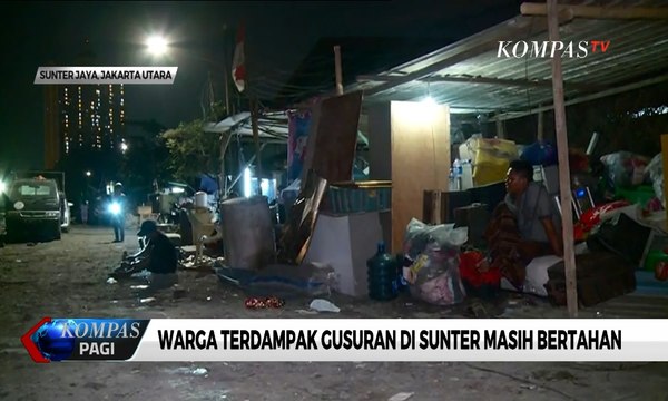 Bertahan, Warga Gusuran di Sunter Jaya Bikin Tenda