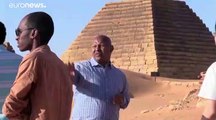 شاهد: السودان تعول على أهراماتها لجذب السياحة