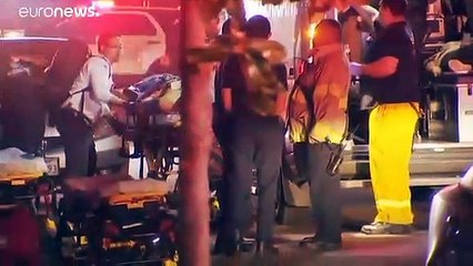 Tömeglövöldözés egy kaliforniai kertben