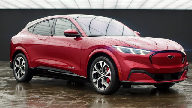 Ford Mustang Mach-E : le nouveau SUV électrique Mustang en détail