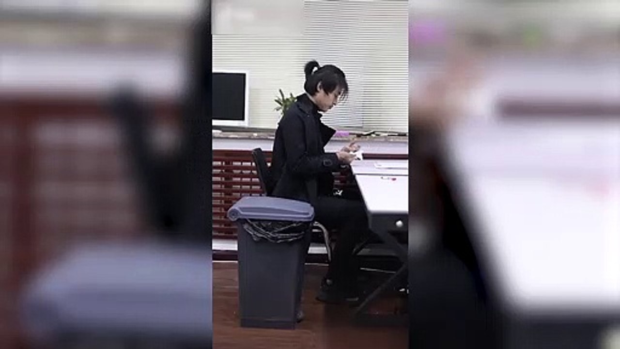 这垃圾桶估计跟我有仇-万博分享