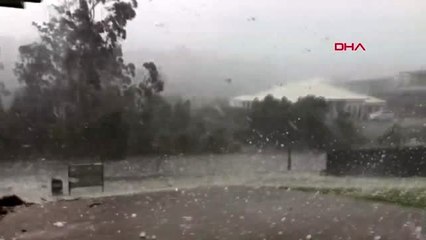 Yangınlarla boğuşan avustralya'yı bu defa da dolu vurdu