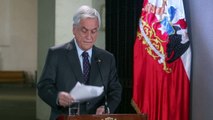 Presidente de Chile condena abusos policiales en cuatro semanas de estallido