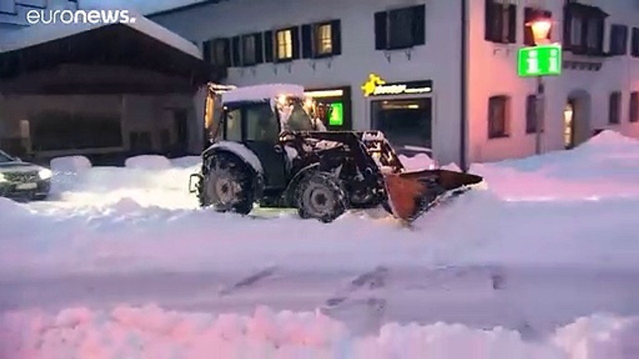 Österreich kämpft gegen Lawinen und Hochwasser