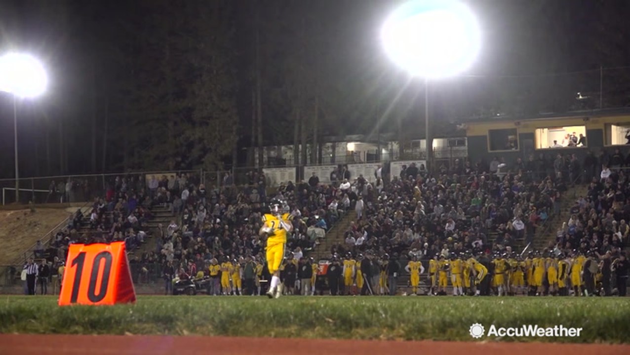 Town turns to football after wildfire