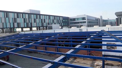 Atatürk Havalimanında kullanılmayan kargo binalarının yıkımına başlandı - İSTANBUL