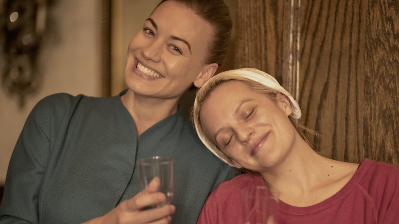 Exclusive: The Handmaid's Tale's Yvonne Strahovski Breaks Down June and Serena Joy's Bond