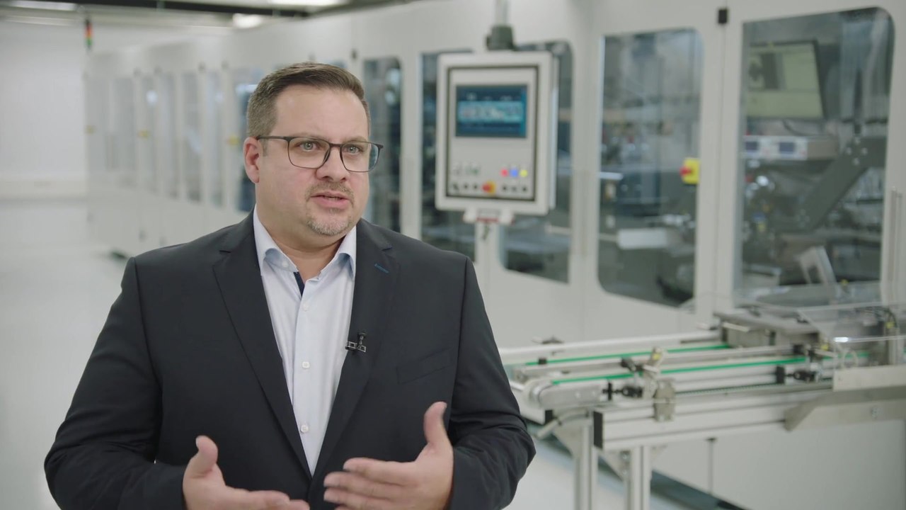 BMW Group Battery Cell Competence Center - Jochen Billenstein, Leiter Werkstoff und Verfahrensanalytik Batterien und Elektrische Systeme